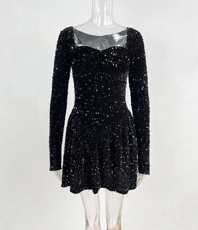 Well Tailored Garment with a Graceful Silhouette