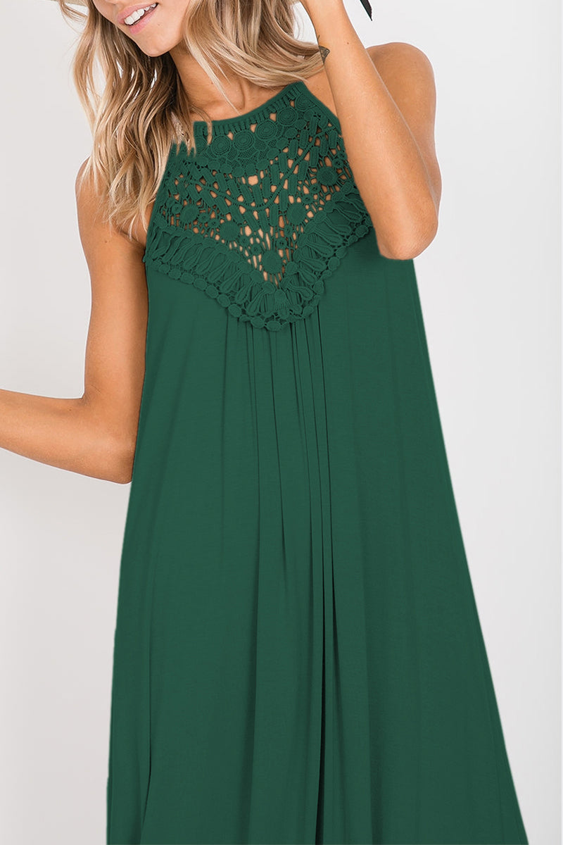 Sophisticated Dress with a Clean Classic Look