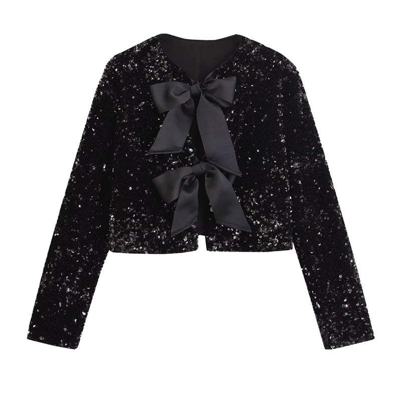 Gracefully Styled Coat for Any Occasion