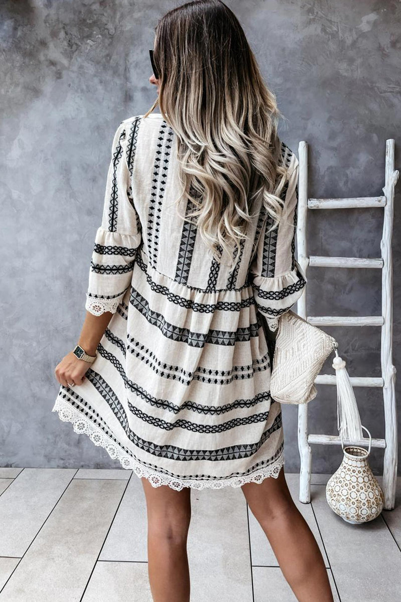 Sophisticated Dress with a Clean Classic Look