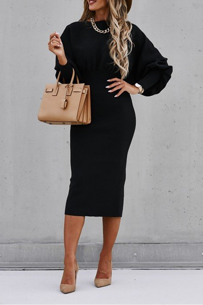 Effortlessly Elegant Dress with a Timeless Design