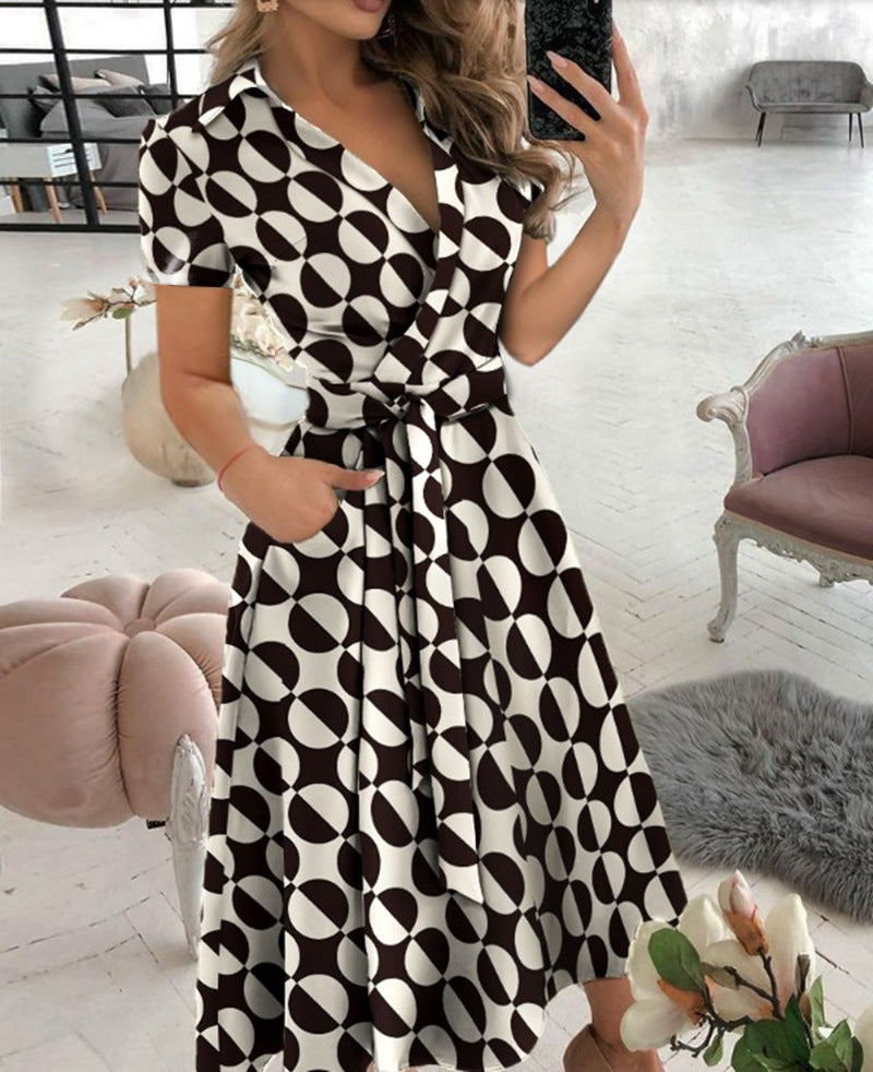 Classic Vintage Dress with a Flattering Fit