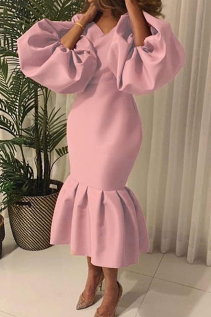 Gracefully Styled Dress for Any Occasion