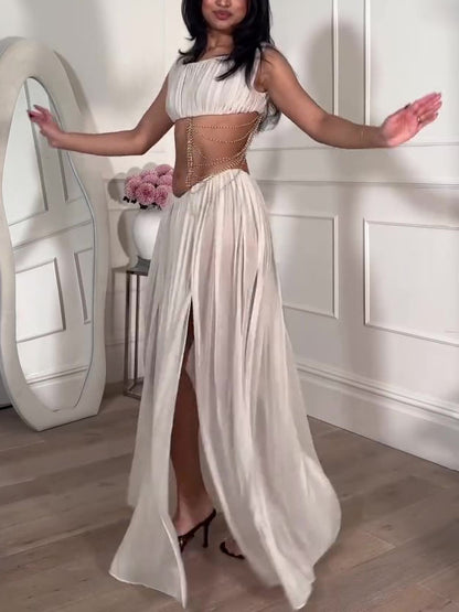 A Vintage Style Top with Delicate Timeless Details