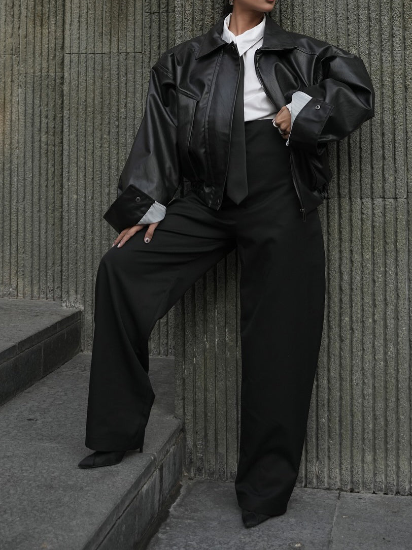 Effortlessly Elegant Jacket with a Timeless Design