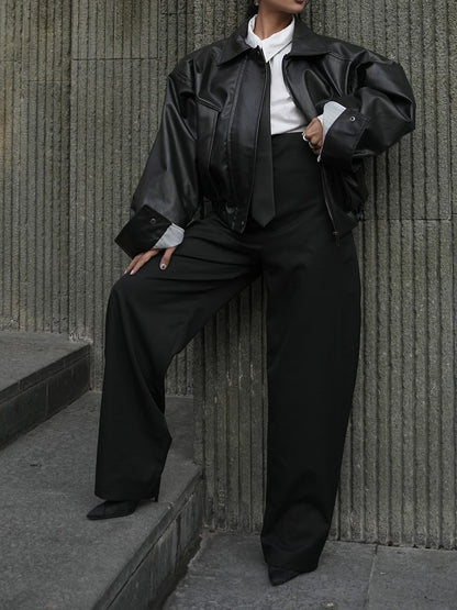 Effortlessly Elegant Jacket with a Timeless Design