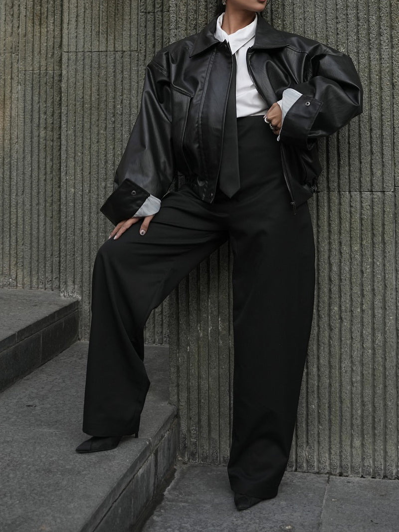 Effortlessly Elegant Jacket with a Timeless Design
