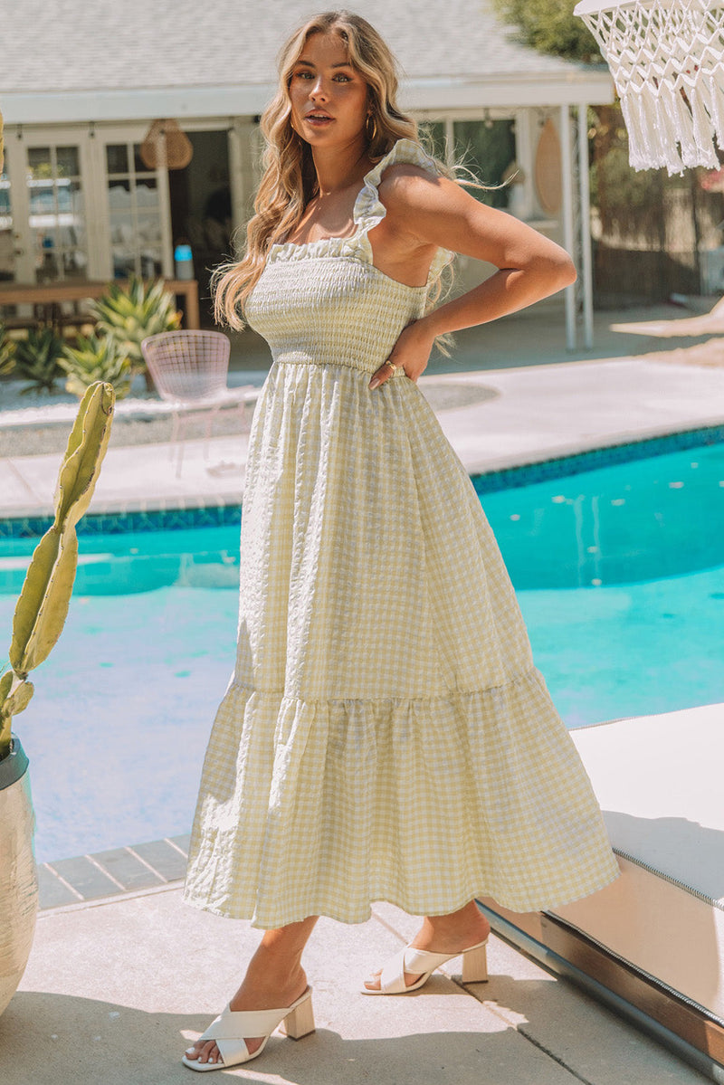 Effortlessly Elegant Dress with a Timeless Design