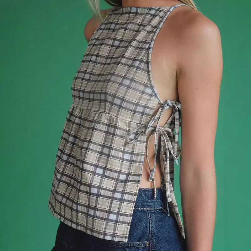 Classic Vintage Top with a Flattering Fit