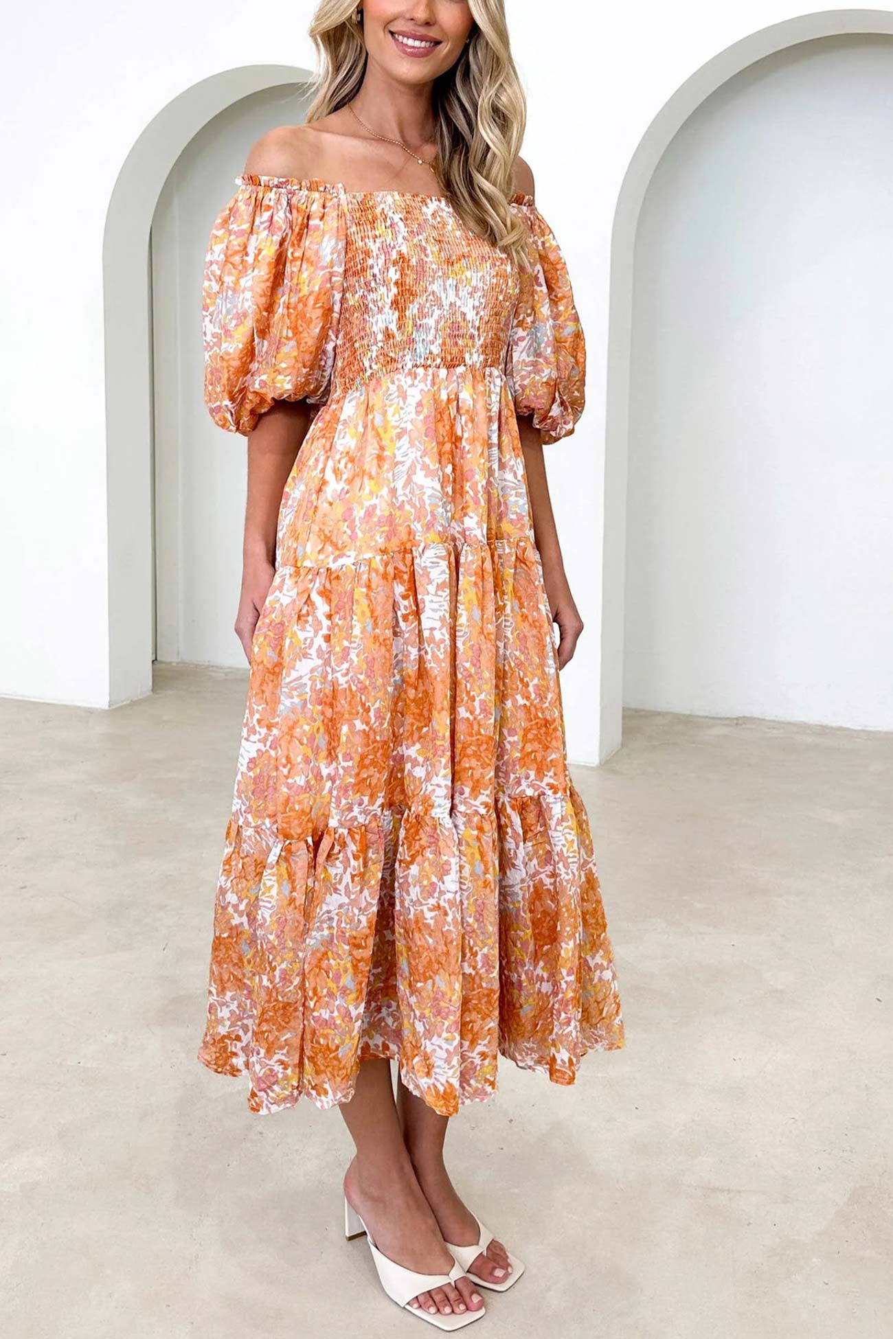 Beautifully Crafted Dress in a Classic Style