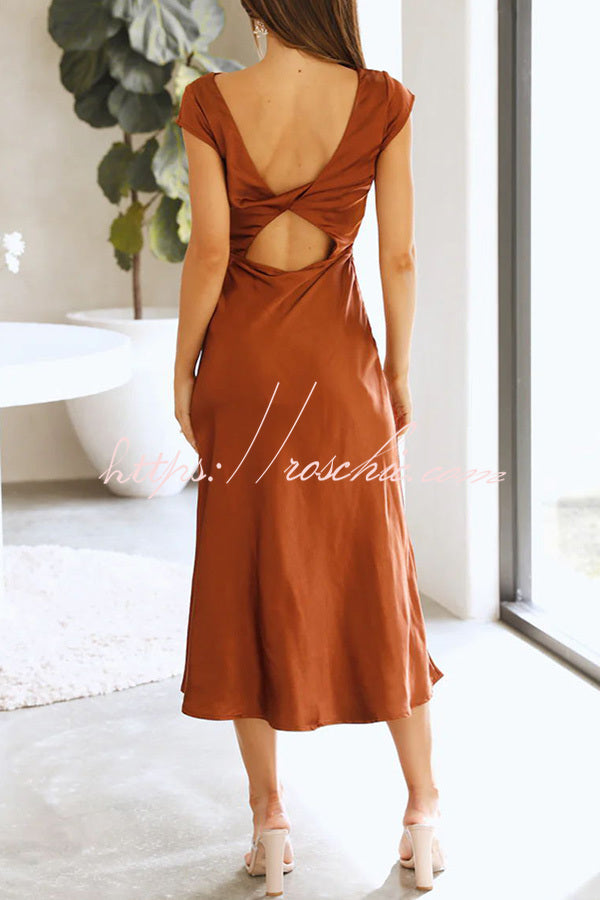 Polished Dress with an Effortless Classic Look