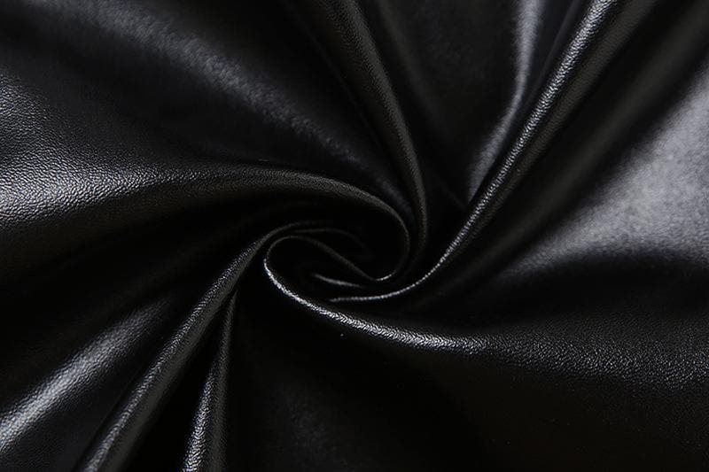 Effortlessly Elegant Garment with a Timeless Design