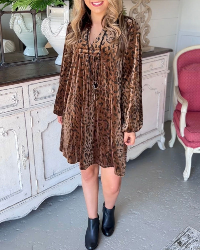 Classic Vintage & Enduringly Stylish Dress