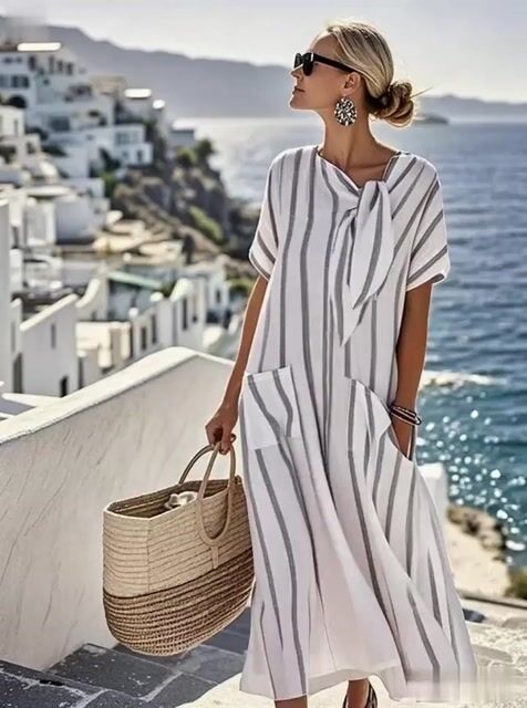 Gracefully Styled Dress for Any Occasion