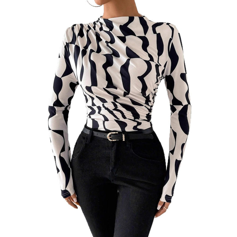 Classic Vintage Top with a Flattering Fit