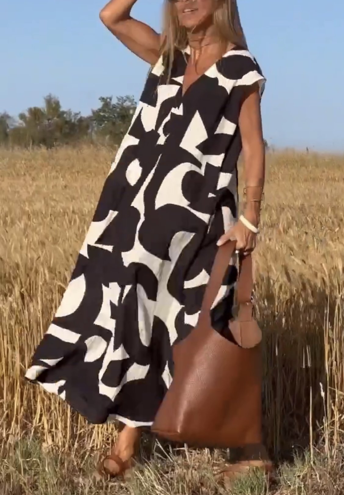 Elegantly Styled Dress for Everyday Wear