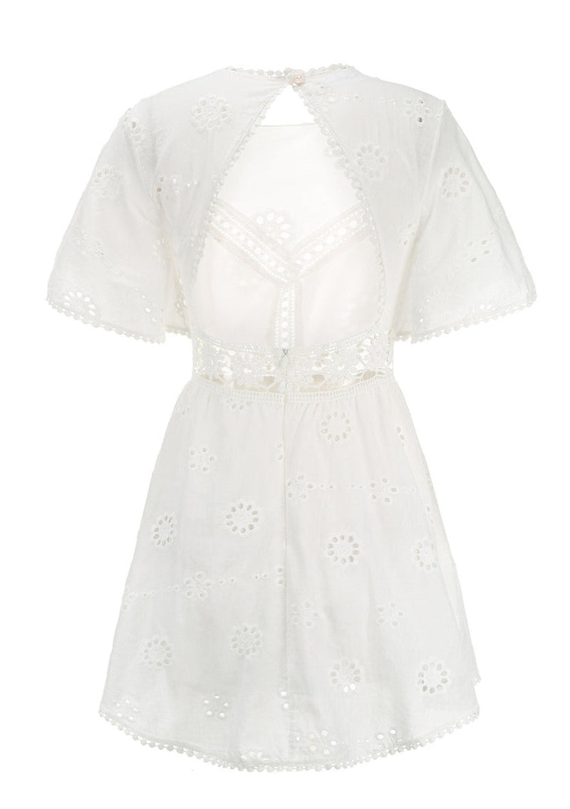 Sophisticated Dress with a Clean Classic Look