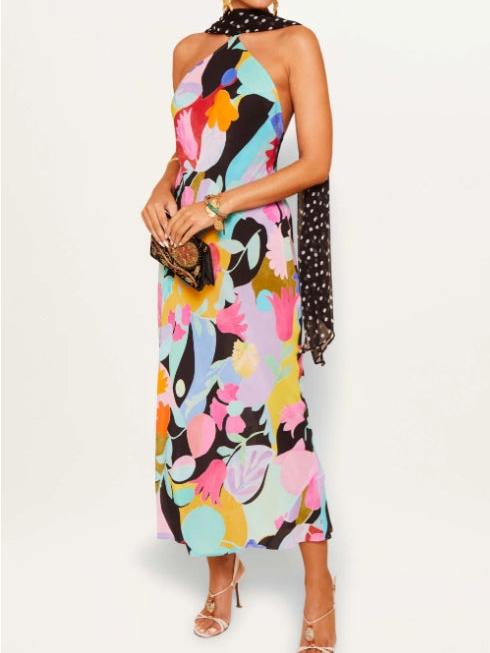 Classic Vintage Dress with a Flattering Fit
