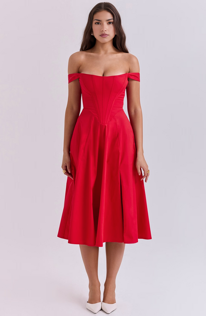 Beautifully Finished Dress in a Timeless Design