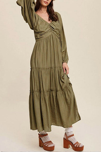 Classic Vintage & Enduringly Stylish Dress