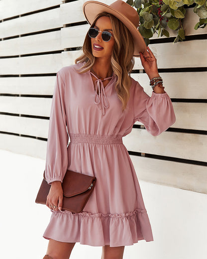 Well Tailored Dress with a Graceful Silhouette