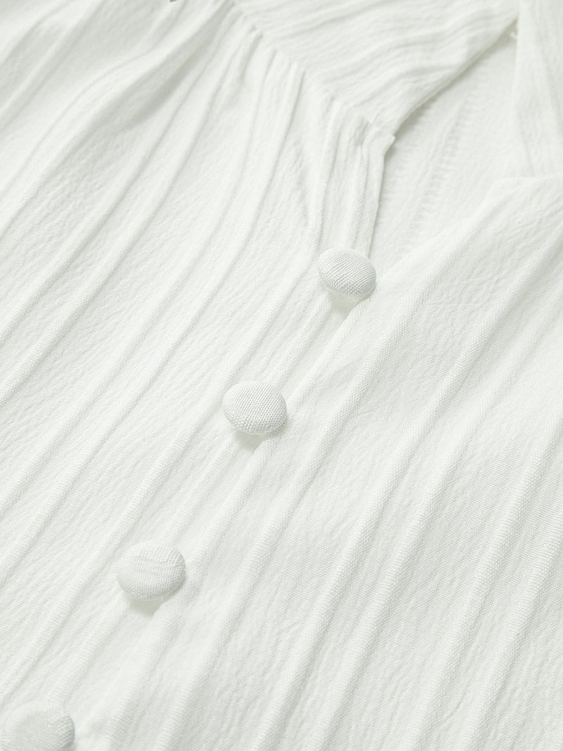 Effortlessly Elegant Pants with a Timeless Design