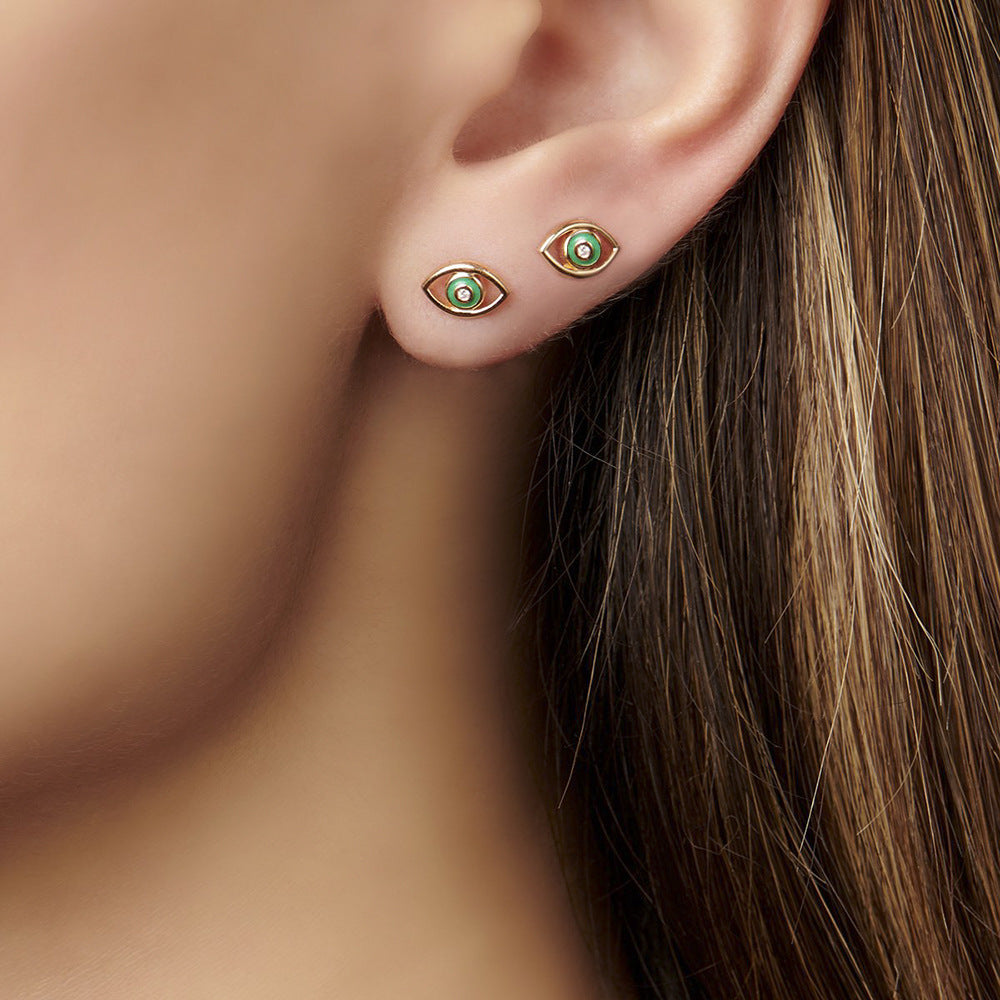 Classic Earring with Timeless Appeal