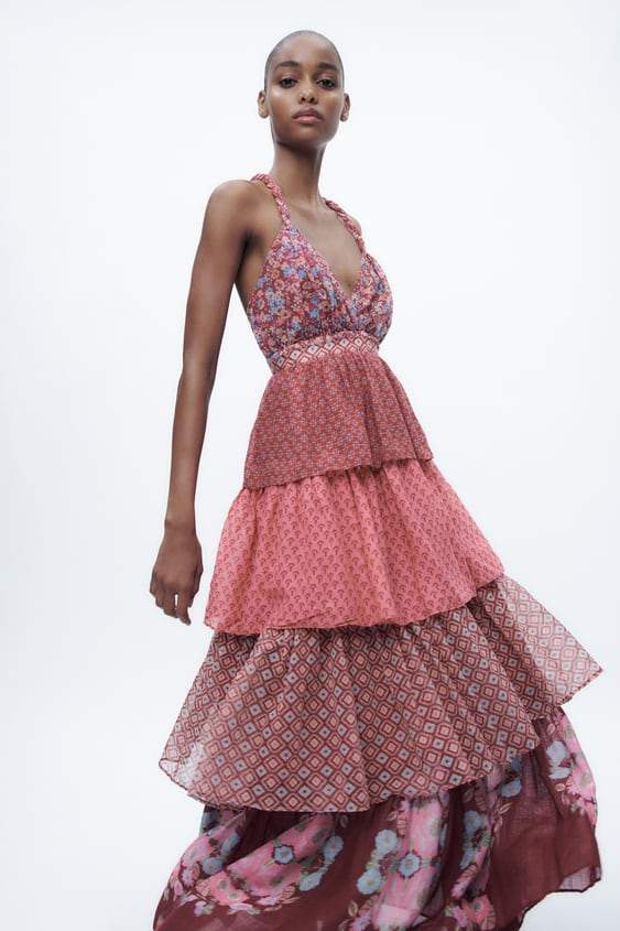 Beautifully Crafted Dress in a Classic Style