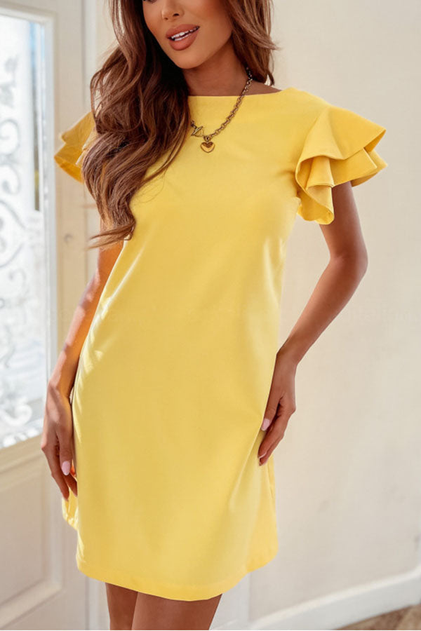 Well Tailored Dress with a Graceful Silhouette
