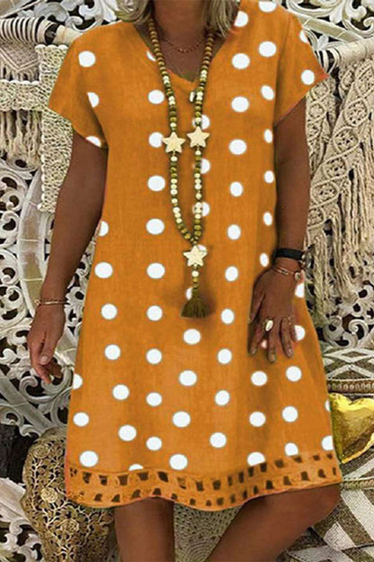 Gracefully Styled Dress for Any Occasion