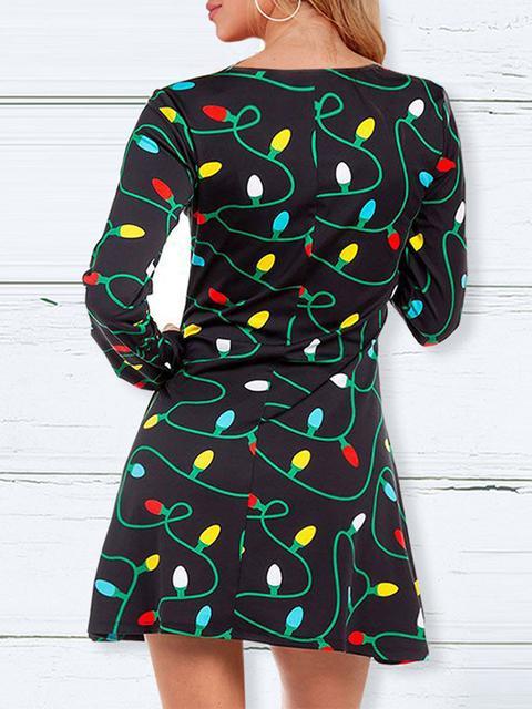 Classic Vintage Dress with a Flattering Fit