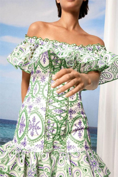 Beautifully Crafted Dress in a Classic Style