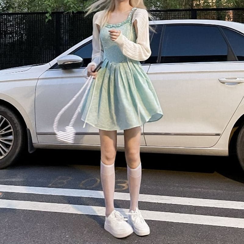 A Vintage Style Dress with Delicate Timeless Details