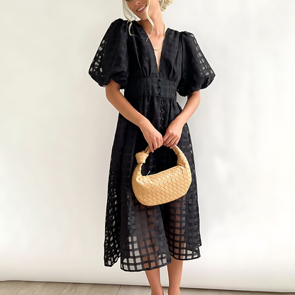 Polished Dress with an Effortless Classic Look