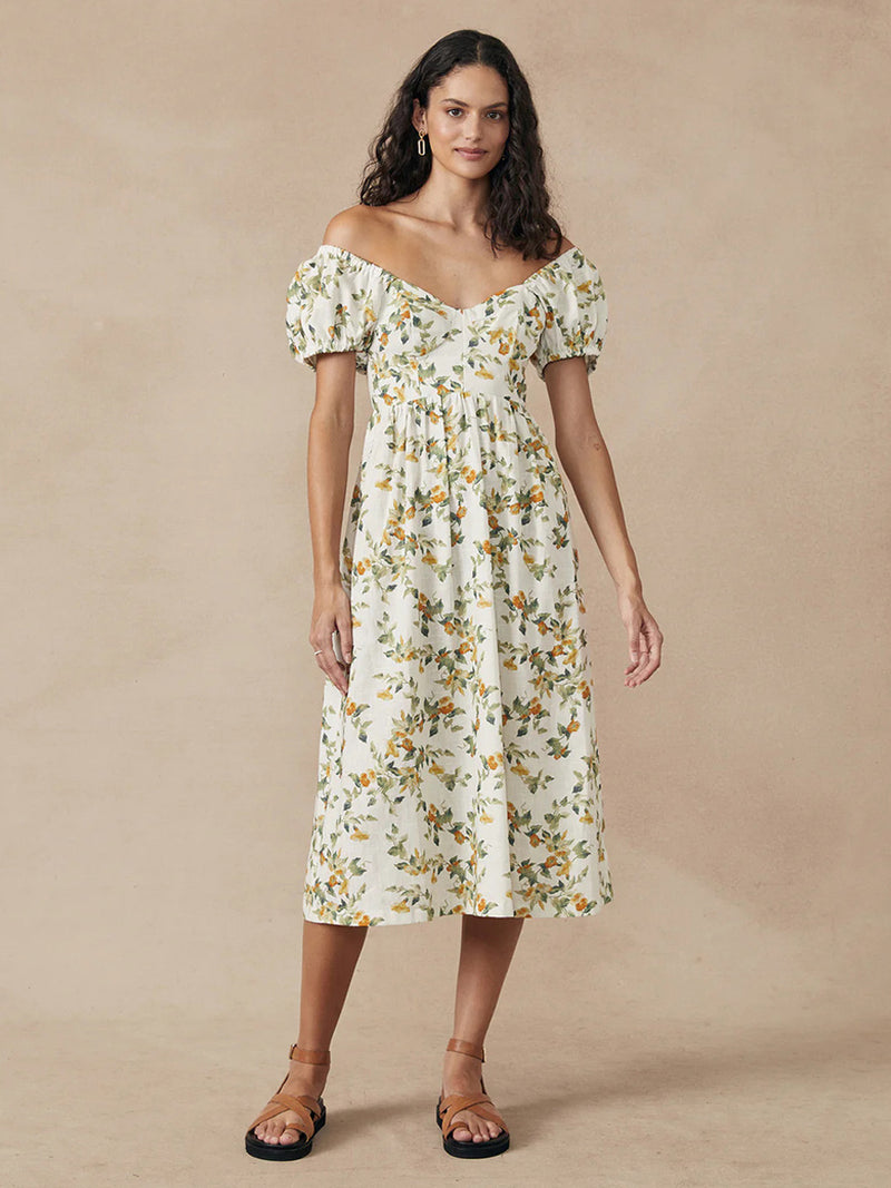 Polished Dress with an Effortless Classic Look