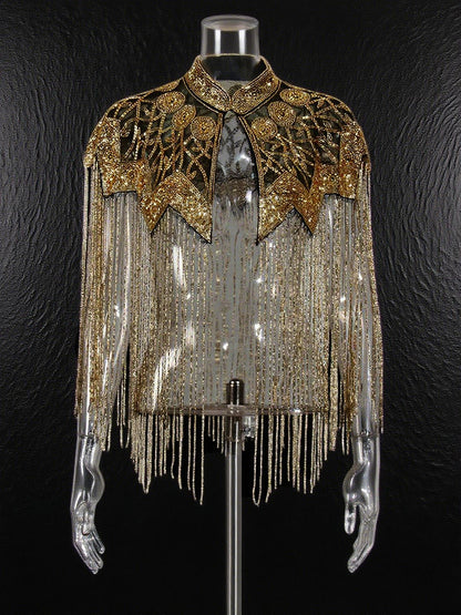 Beautifully Finished Coat in a Timeless Design