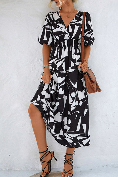 Sophisticated Dress with a Clean Classic Look
