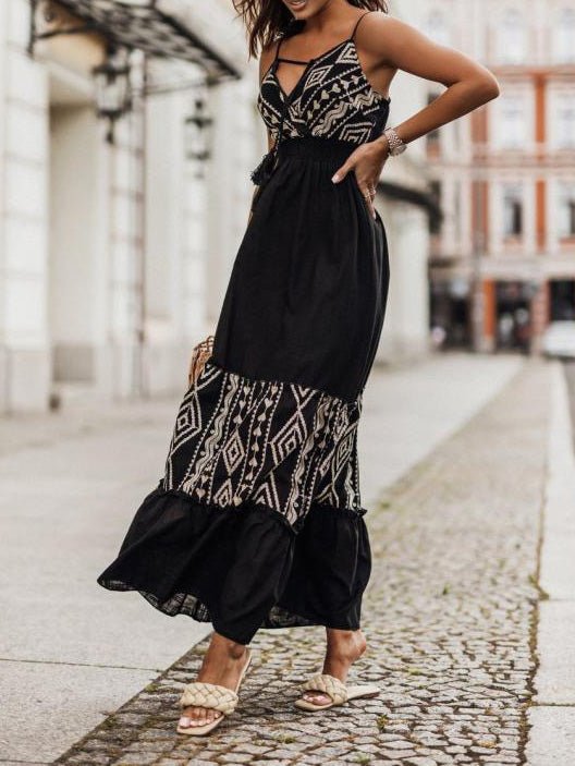 Effortlessly Elegant Dress with a Timeless Design