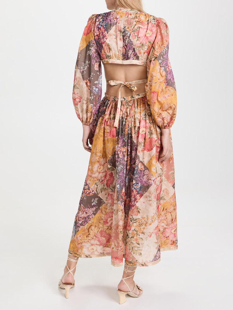 Beautifully Crafted Dress in a Classic Style