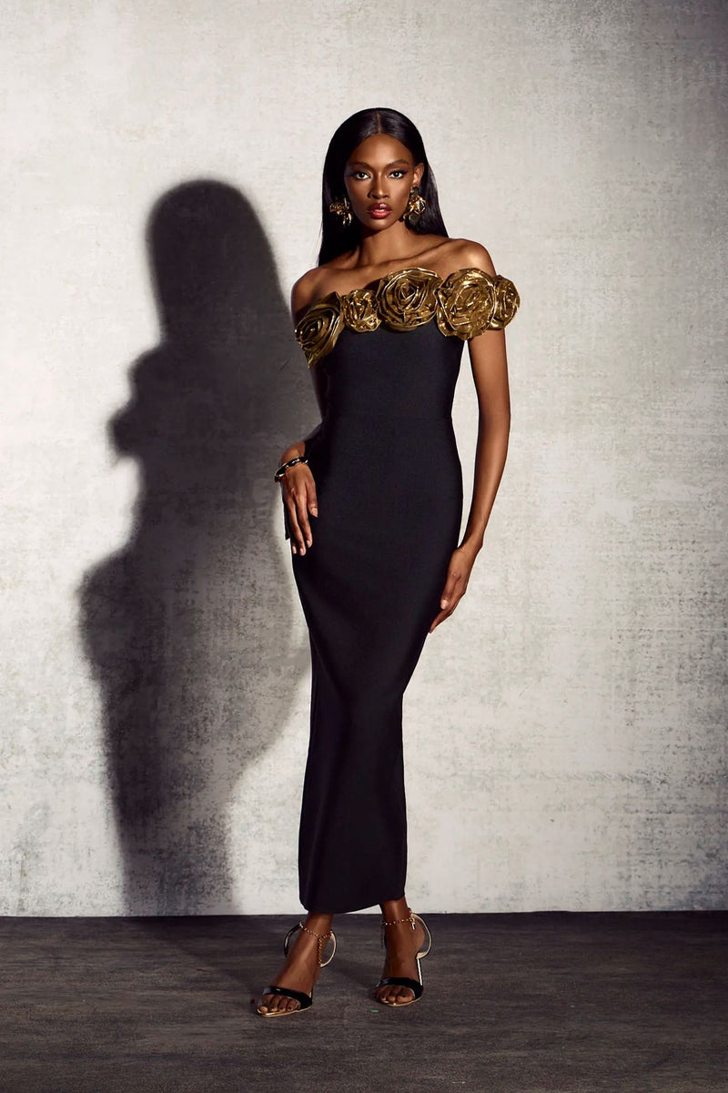 Beautifully Crafted Dress in a Classic Style