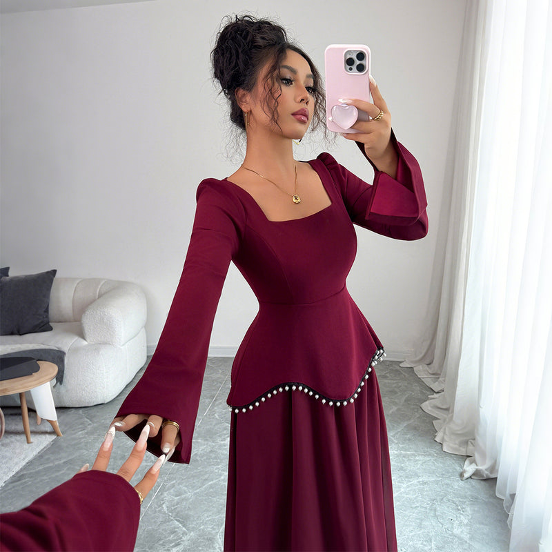 Effortlessly Elegant Dress with a Timeless Design
