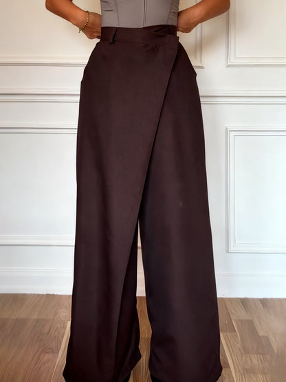 Classic Vintage Top with a Flattering Fit