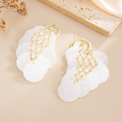Classic Earring with Timeless Appeal