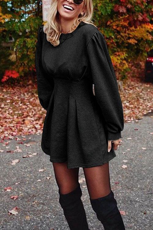 Classic Vintage & Enduringly Stylish Dress