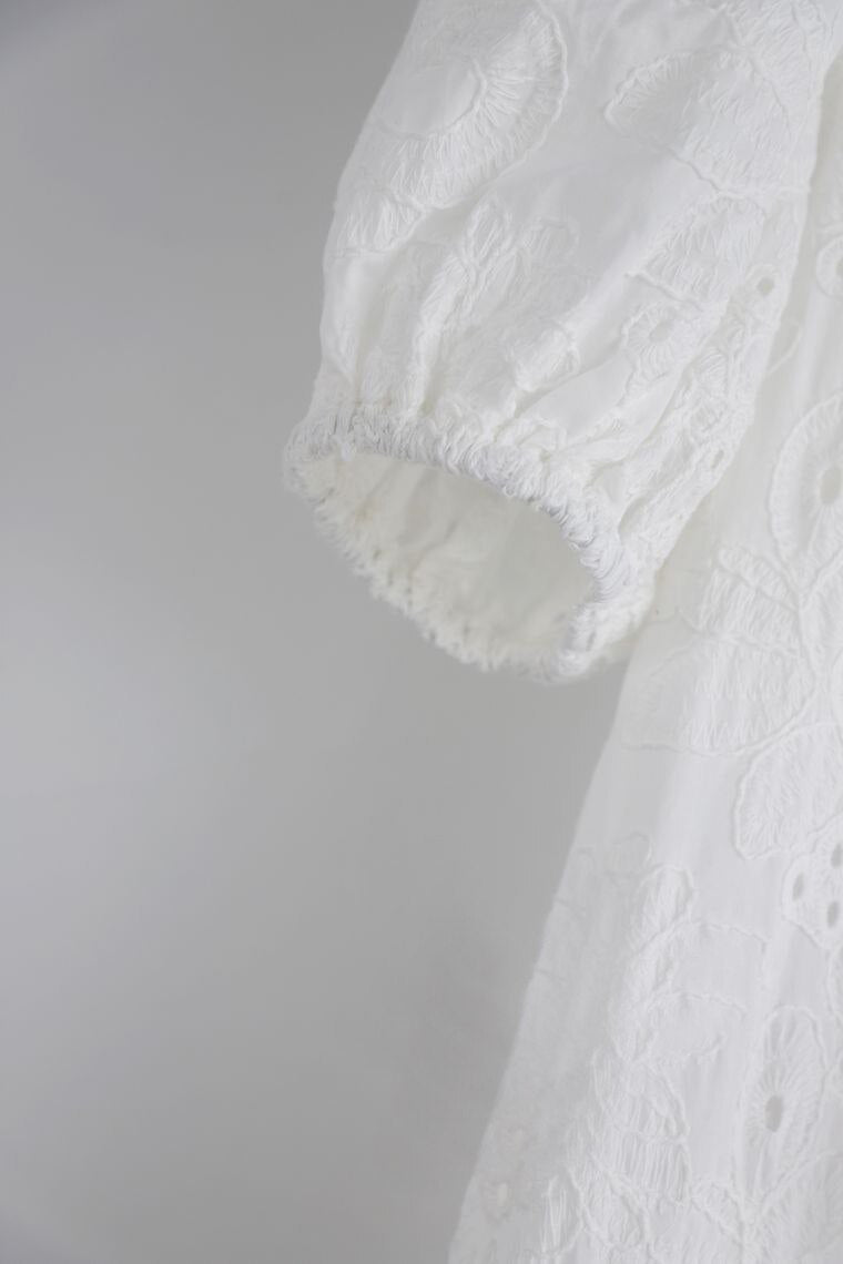 Beautifully Crafted Dress in a Classic Style