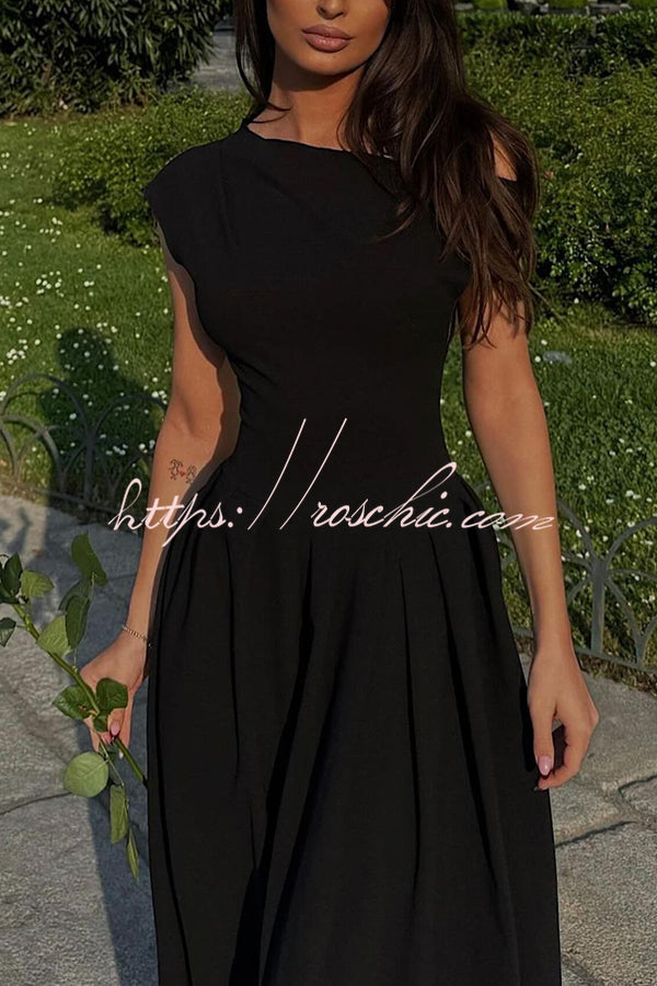 Classic Vintage Dress with a Flattering Fit