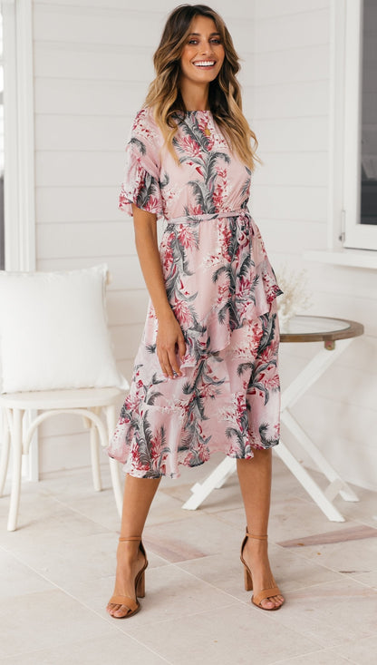Beautifully Crafted Dress in a Classic Style