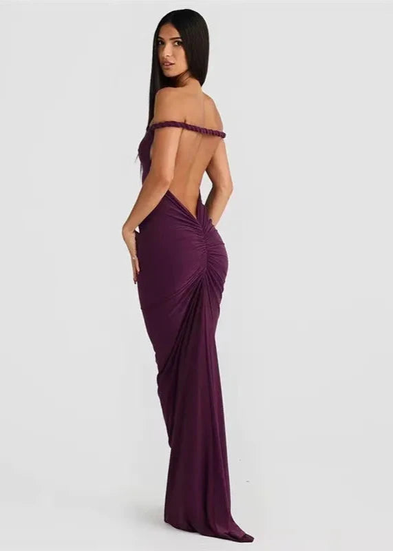 Gracefully Styled Dress for Any Occasion