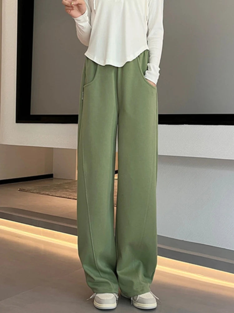 Polished Pants with an Effortless Classic Look