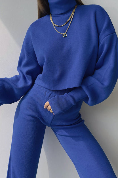 Classic Vintage Pants with a Flattering Fit